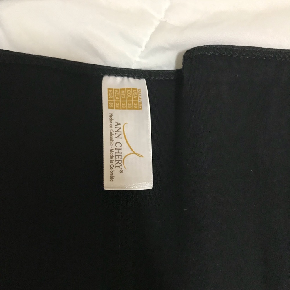 Ann Chery waist trainer - Picture 4 of 5